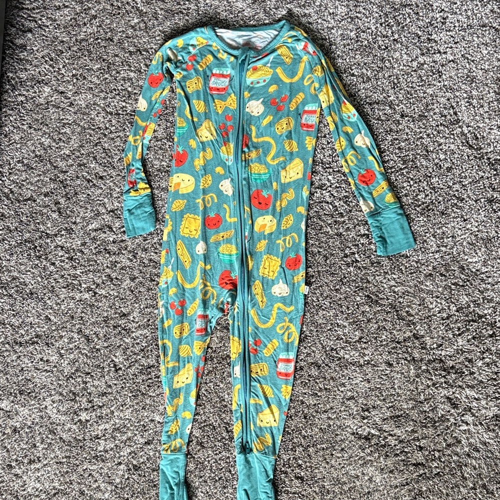 Little sleepies pasta party zippy